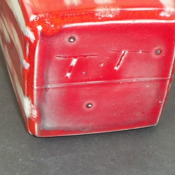 Hand Thrown Red/Orange Square Vase Signed by T T Size OS - Picture 4 of 5